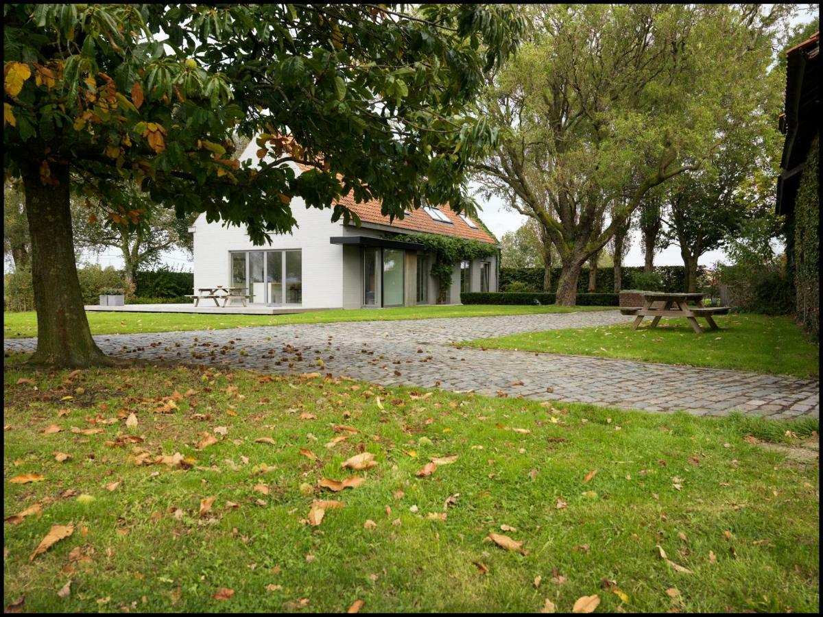 Bed and Breakfast Rooseboom22 Aartrijke Екстер'єр фото